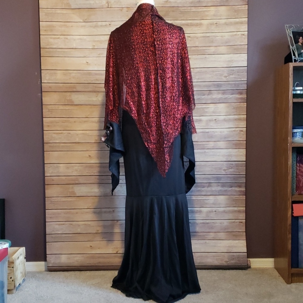 SOLD! - Picture 4 of 7